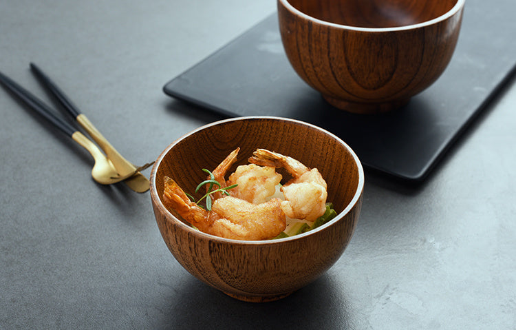 Retro Japanese style wooden tableware