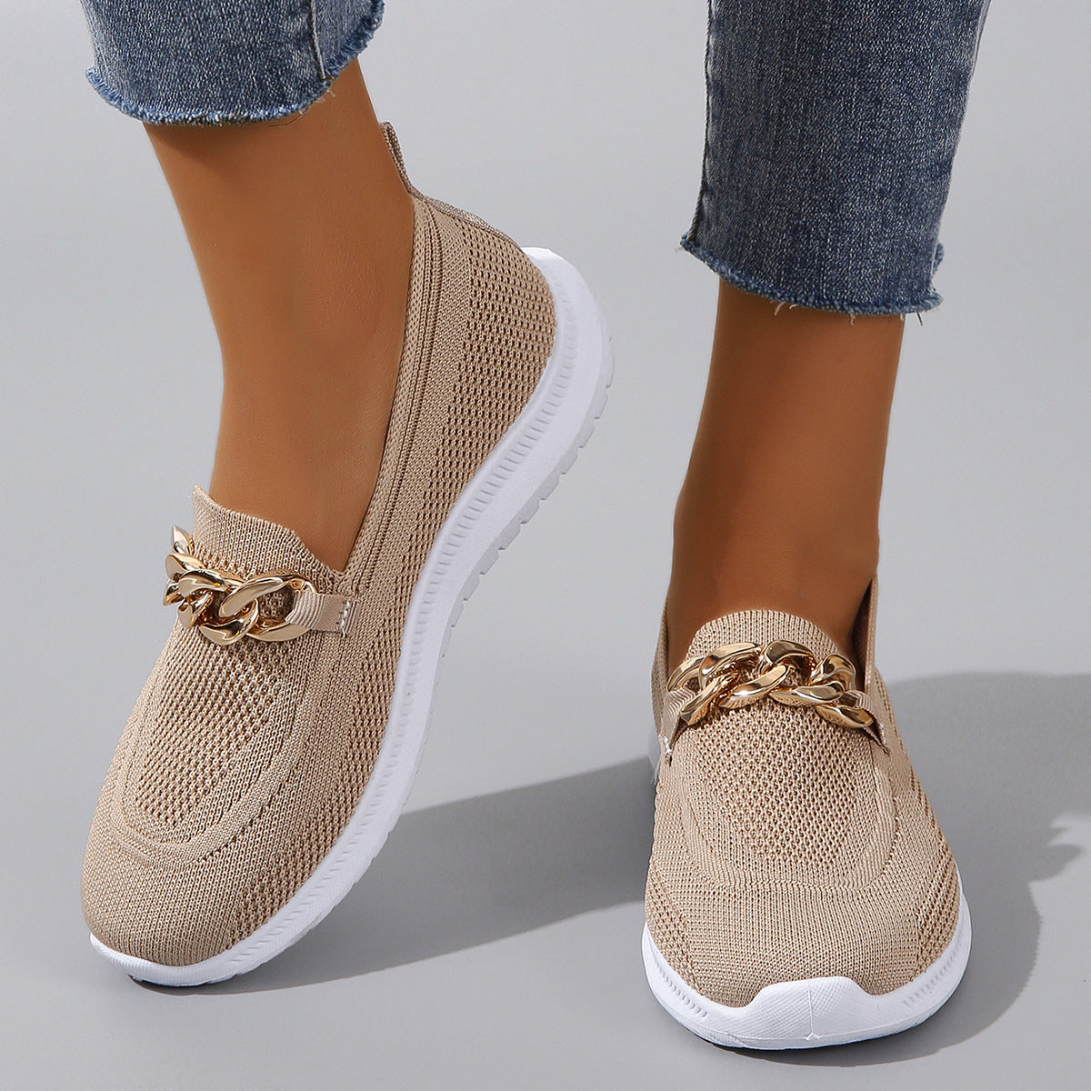 New Large Size Flat Heel Mesh Breathable Flying Woven Slip-on Women