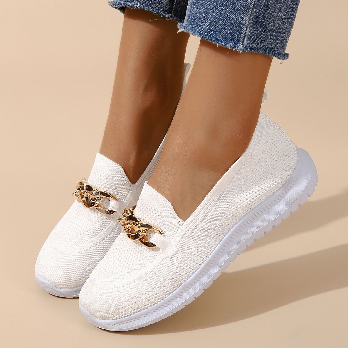 New Large Size Flat Heel Mesh Breathable Flying Woven Slip-on Women